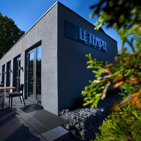 ホテル Le Temple Neuhutten  エクステリア 写真